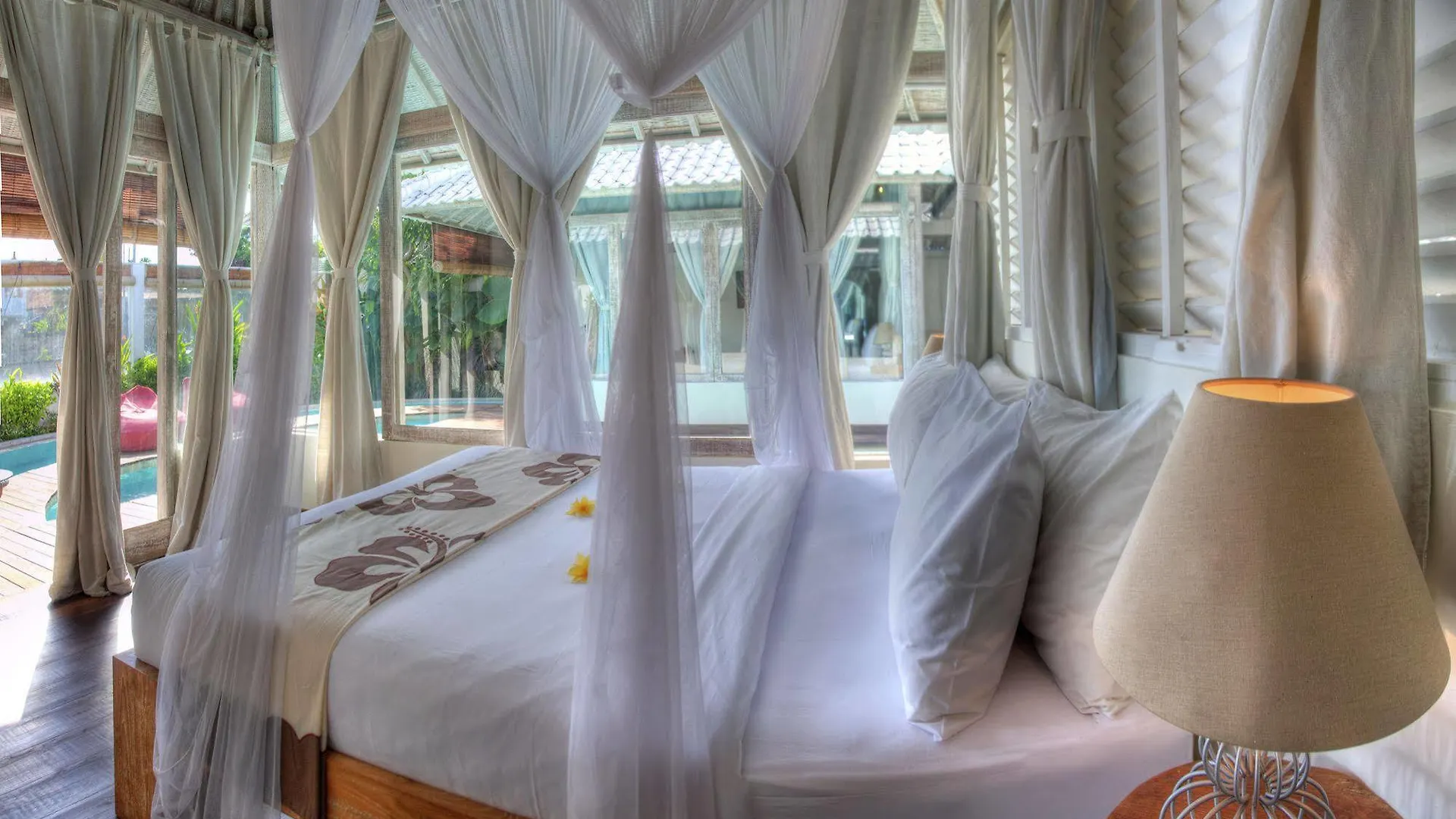 Villa Laksmana Hideaway 2 - Surrounded By Water- 2Bd Villa With Fantastic Pool! Seminyak  0*, Seminyak (Bali)