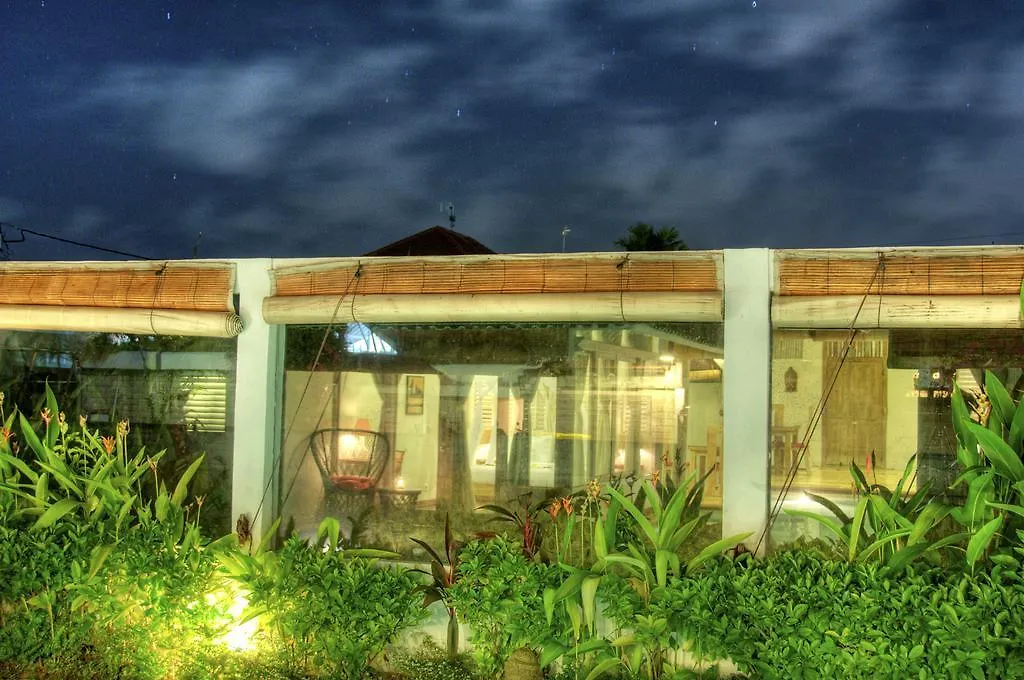 Villa Laksmana Hideaway 2 - Surrounded By Water- 2Bd Villa With Fantastic Pool! Seminyak