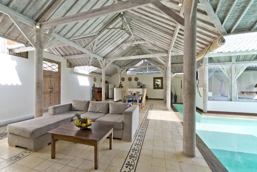 Villa Laksmana Hideaway 2 - Surrounded By Water- 2Bd Villa With Fantastic Pool! Seminyak  Seminyak (Bali)