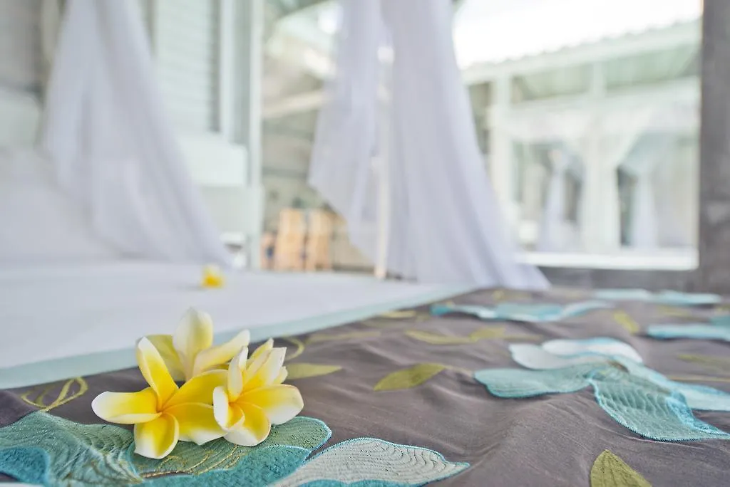 Villa Laksmana Hideaway 2 - Surrounded By Water- 2Bd Villa With Fantastic Pool! Seminyak